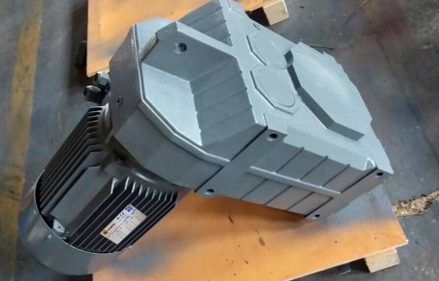 輸送帶減速機，5.5KW減速機,5.5KW齒輪減速電機,60轉減速機